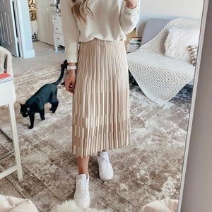 Midi skirt
